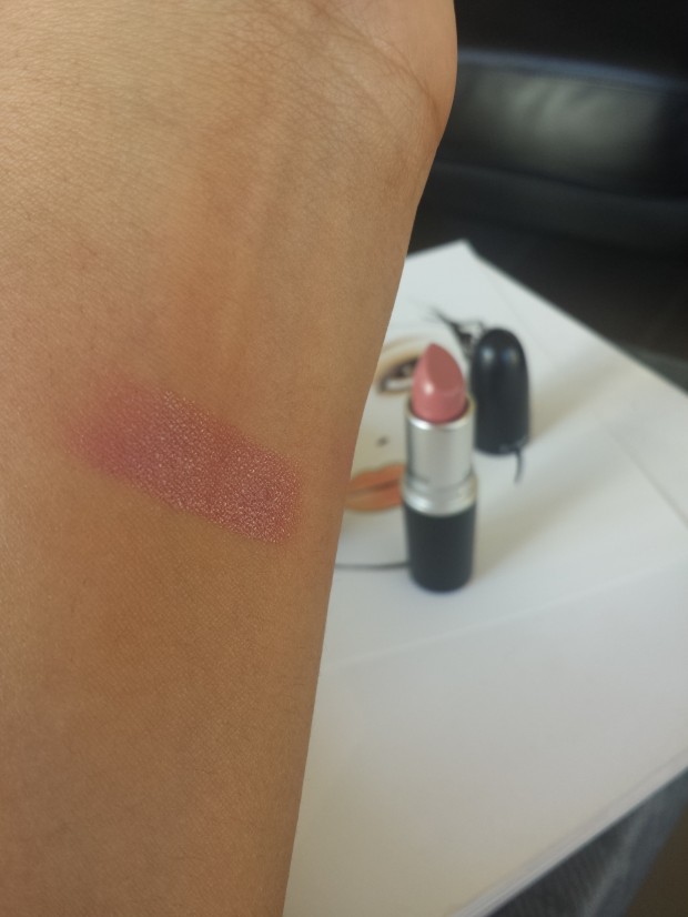 MAC Modesty swatched on NC 42 skin